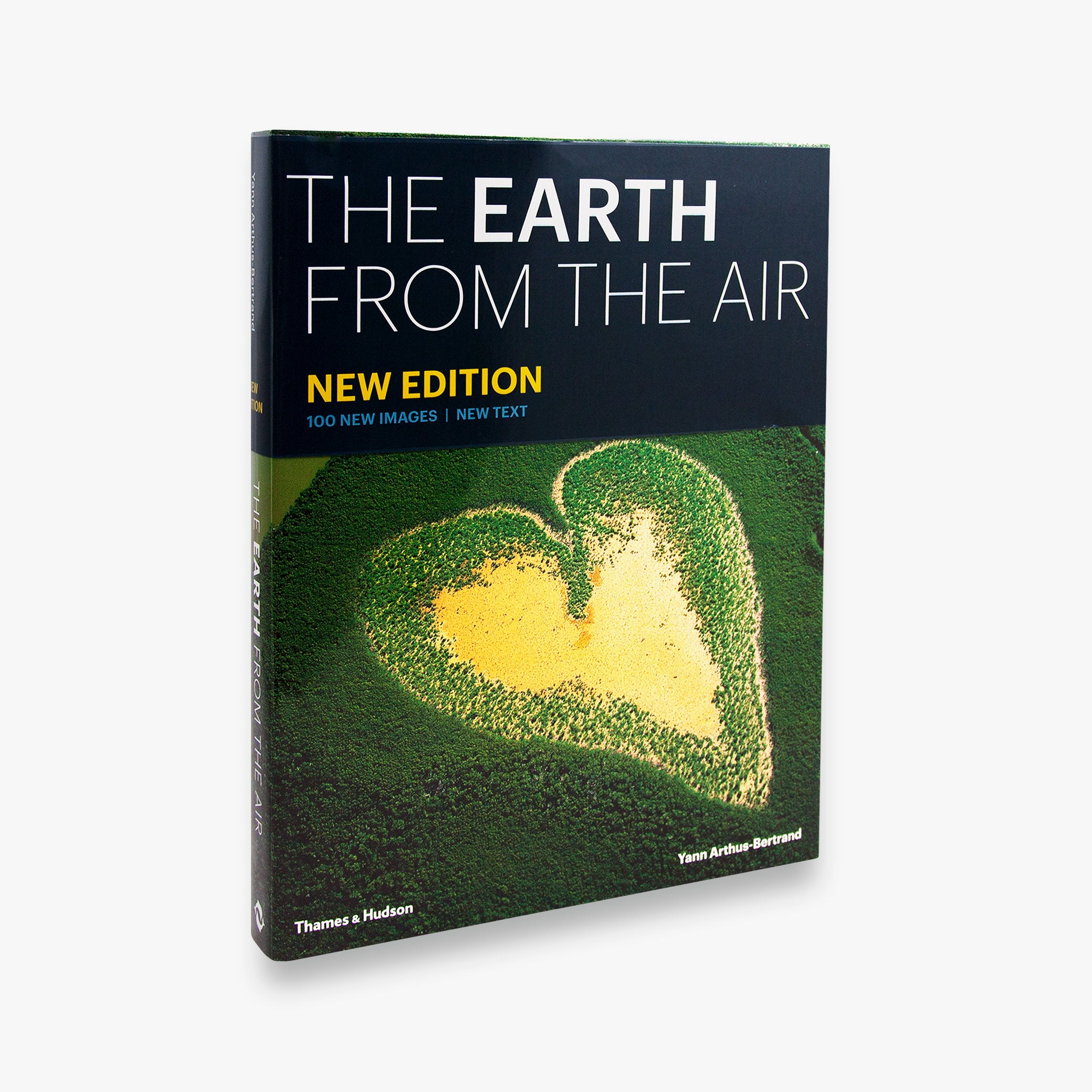 アート・デザイン・音楽 Earth from Above Yann Arthus-Bertrand Earth from Above – Interview with Activist Photographer Yann