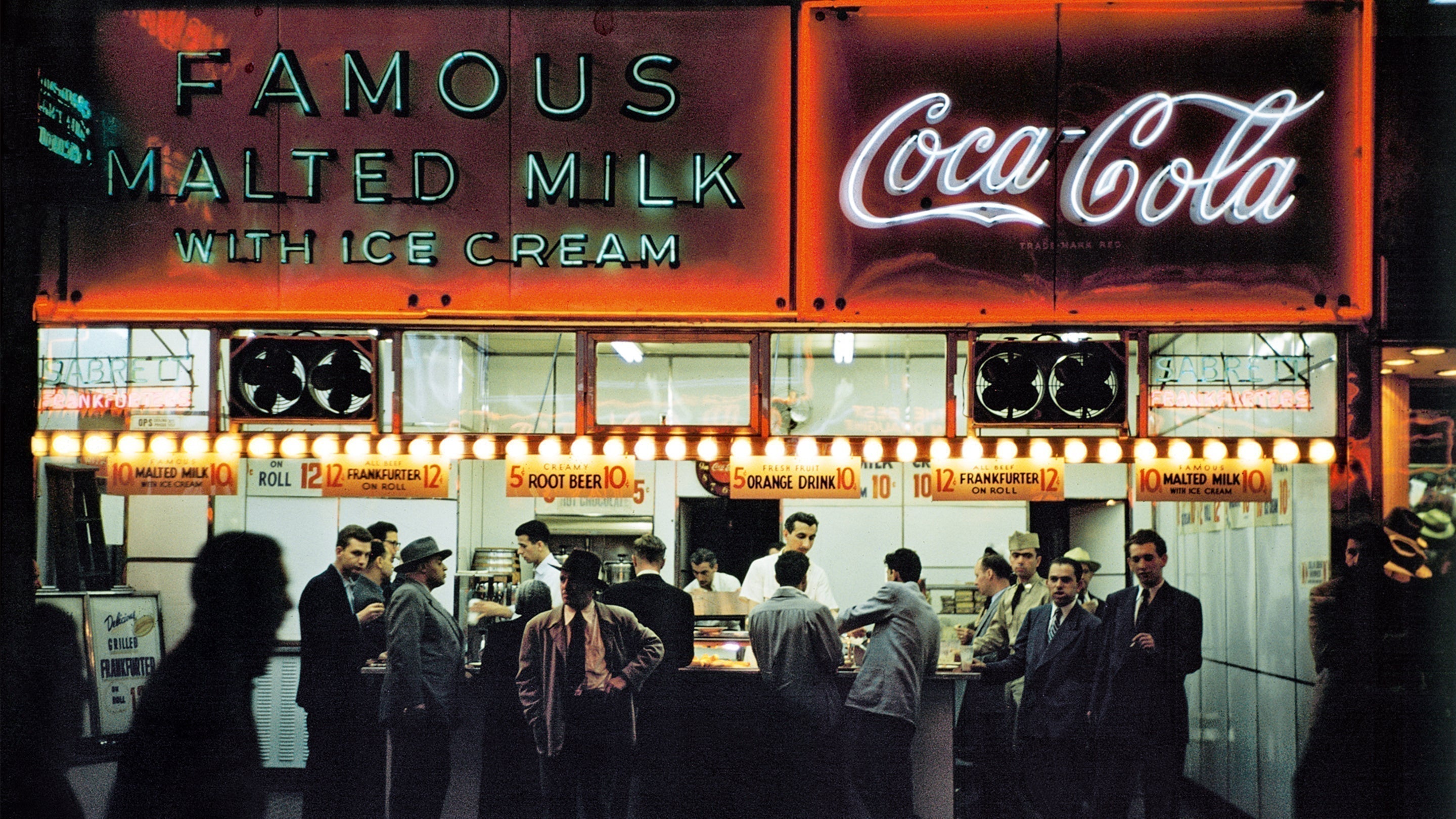 20th-Century Street Photographers You Should Know