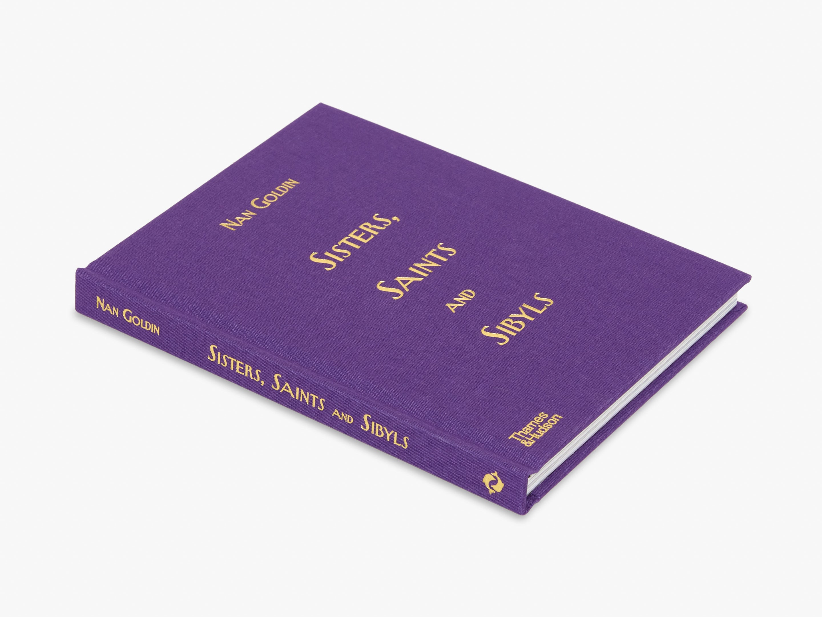 Sibyls and Saints Sisters, Goldin: Nan SIBYLLES ET GOLDIN：SOEURS,SAINTES NAN (2026) Bookshop Pallant — アート・デザイン・音楽