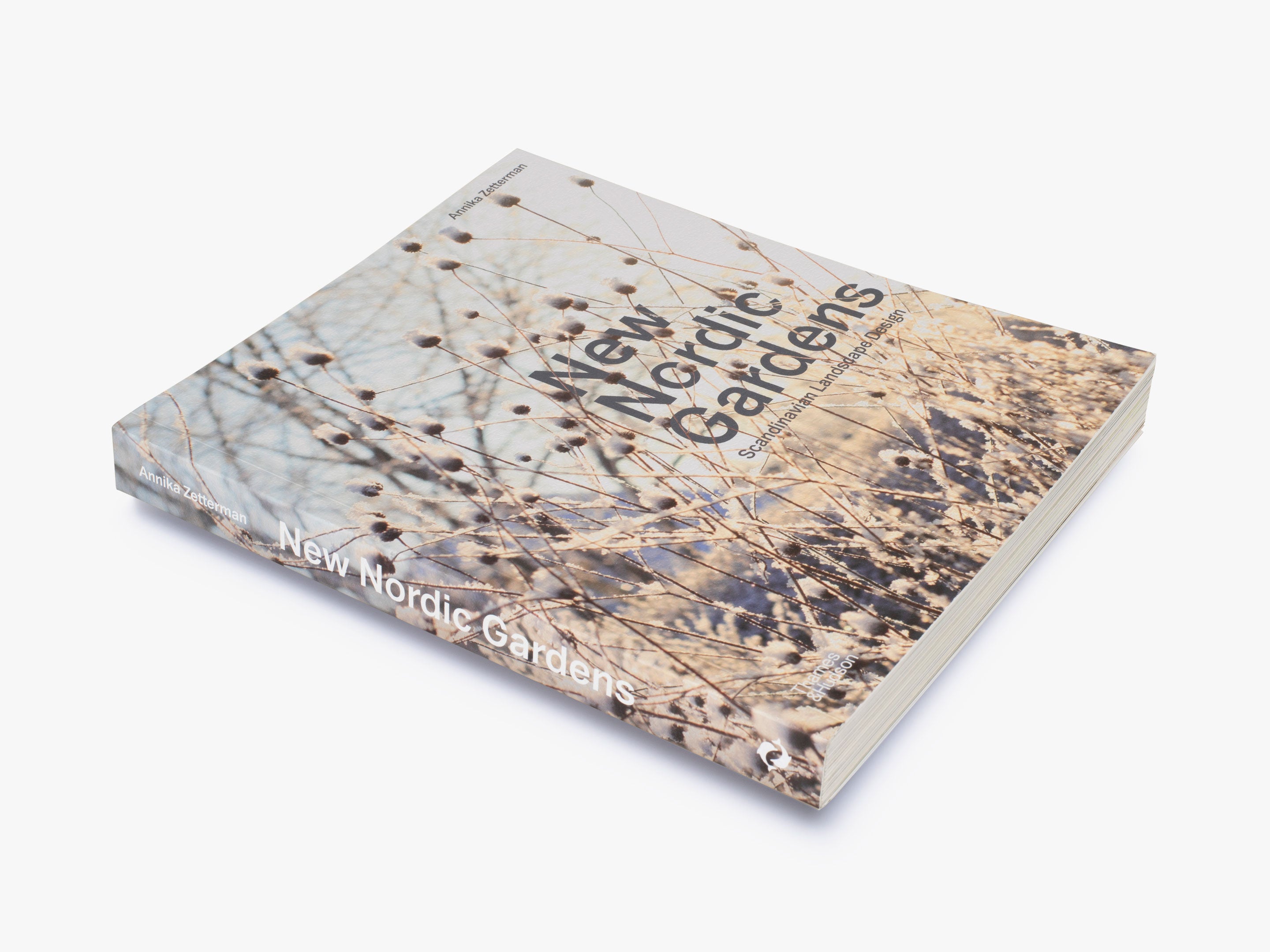 New Nordic Gardens 洋書 9780500296141_new-nordic-