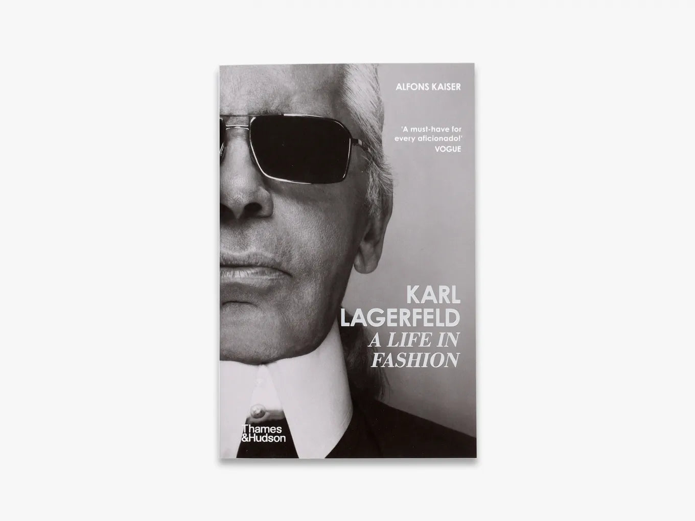 Karl Lagerfeld: A Life in Fashion