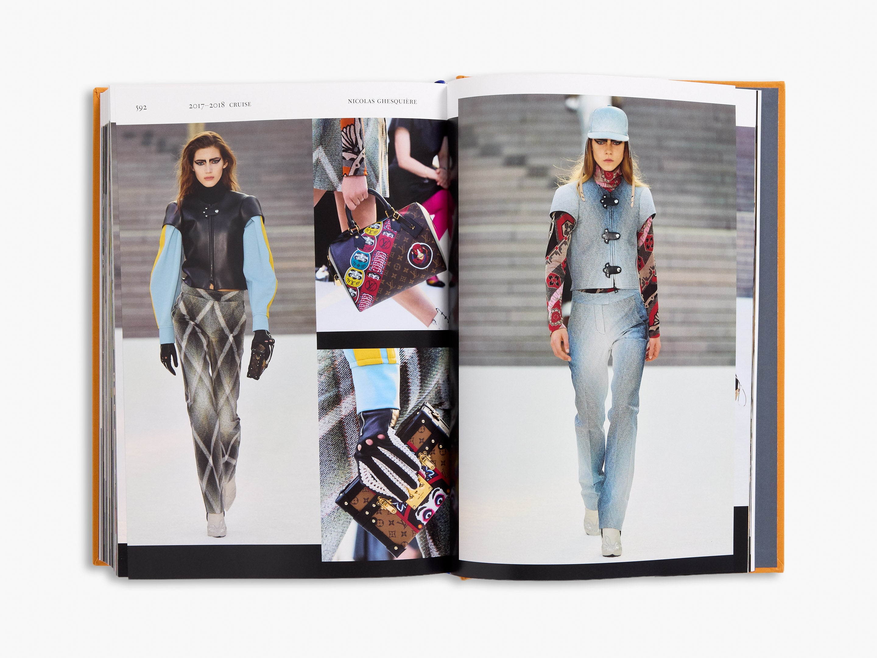 Louis Vuitton Catwalk (Catwalk)