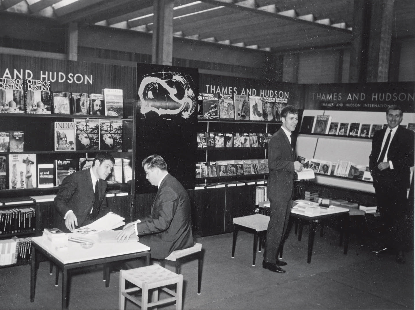 Thomas Neurath (left) at the Frankfurt Book Fair in 1967, Photo Boris Spak. Courtsey the Neurath family. 